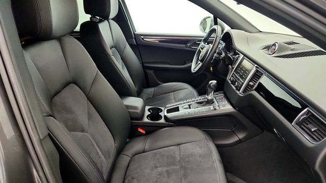 2016 Porsche Macan AWD 4dr S - 23056630 - 22