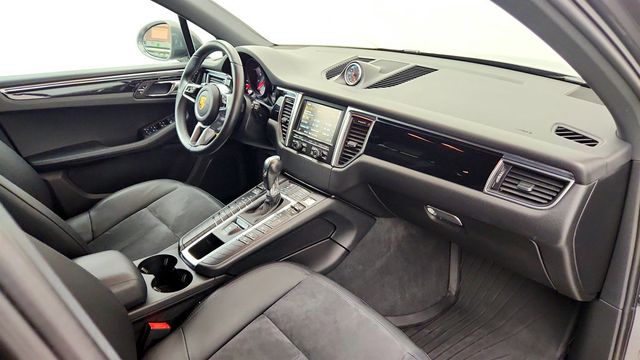 2016 Porsche Macan AWD 4dr S w/ Infotainment & Premium Packages + Pano Roof - 23056630 - 23