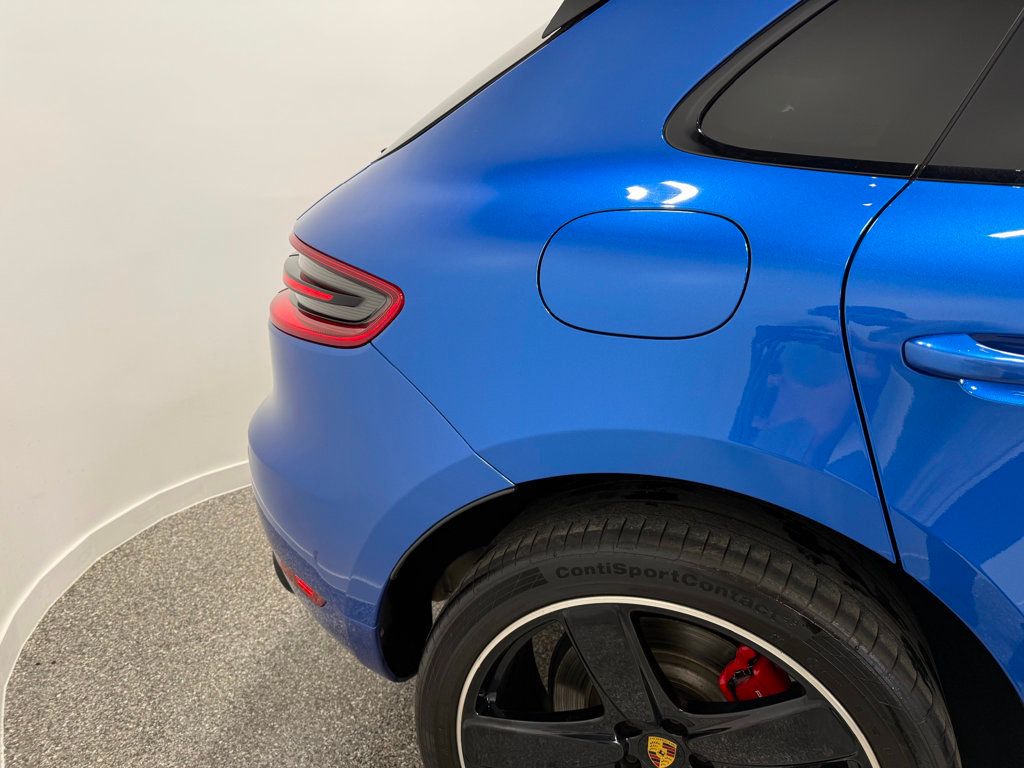 2016 Porsche Macan AWD 4dr Turbo - 23004011 - 9