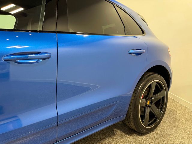 2016 Porsche Macan AWD 4dr Turbo - 23004011 - 14