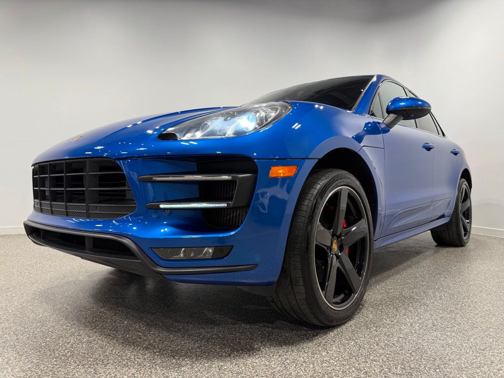 2016 Porsche Macan AWD 4dr Turbo - 23004011 - 16