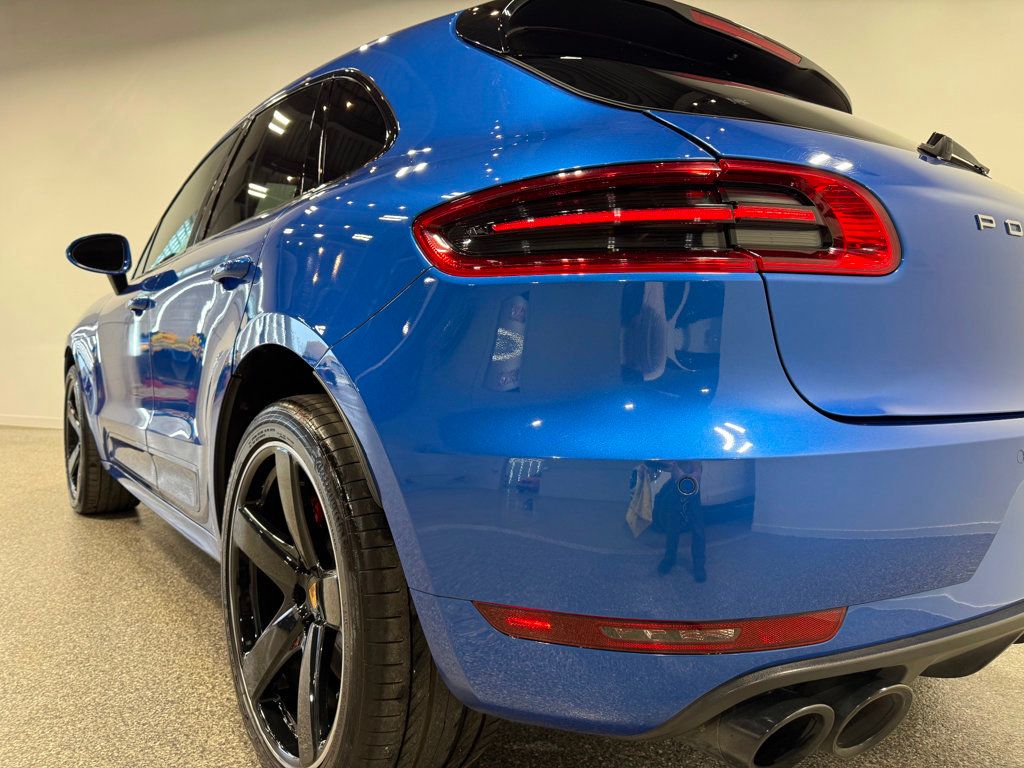 2016 Porsche Macan AWD 4dr Turbo - 23004011 - 28