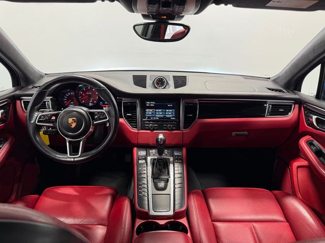 2016 Porsche Macan AWD 4dr Turbo - 23004011 - 43
