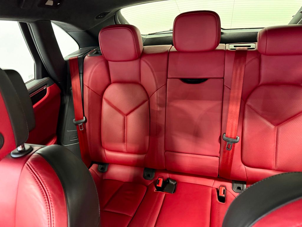 2016 Porsche Macan AWD 4dr Turbo - 23004011 - 52