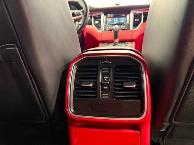 2016 Porsche Macan AWD 4dr Turbo - 23004011 - 53