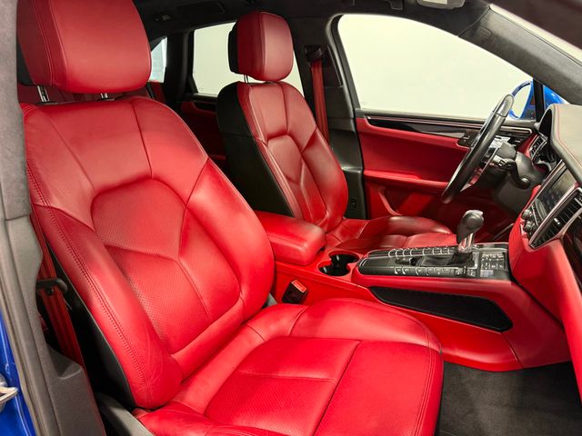 2016 Porsche Macan AWD 4dr Turbo - 23004011 - 70