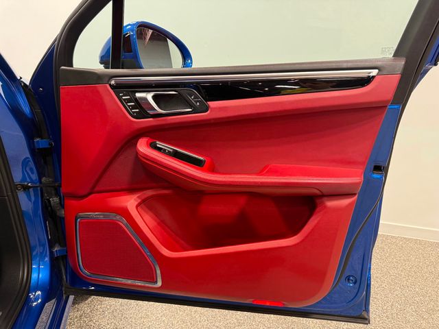 2016 Porsche Macan AWD 4dr Turbo - 23004011 - 72