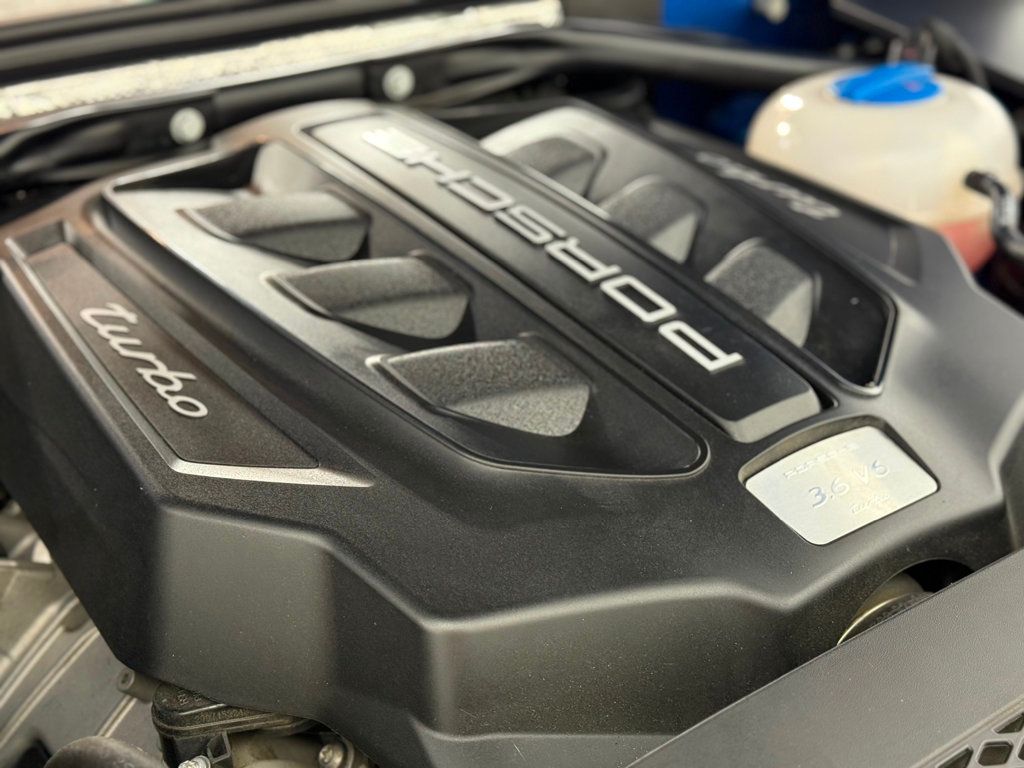2016 Porsche Macan AWD 4dr Turbo - 23004011 - 79