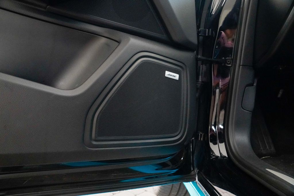 2016 Porsche Macan AWD 4dr Turbo - 22934371 - 42