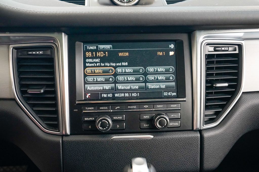 2016 Porsche Macan AWD 4dr Turbo - 22934371 - 53