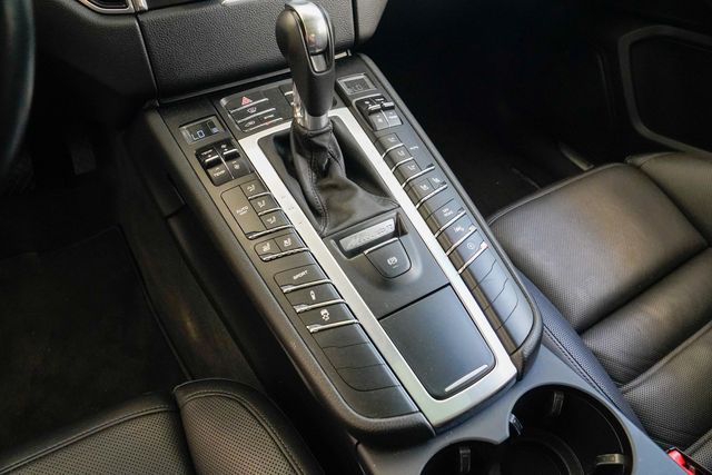 2016 Porsche Macan AWD 4dr Turbo - 22934371 - 54