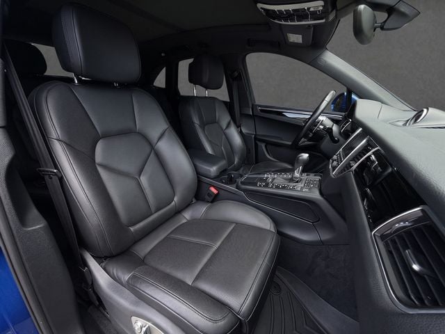 2016 Porsche Macan CLEAN CARFAX, ONE OWNER, AWD, PAN SUNROOF, NAVI, PREMIUM PLUS - 23044963 - 10