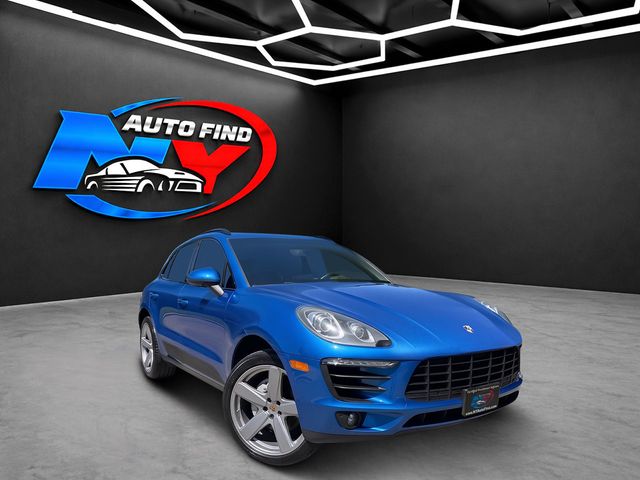 2016 Porsche Macan CLEAN CARFAX, ONE OWNER, AWD, PAN SUNROOF, NAVI, PREMIUM PLUS - 23044963 - 1