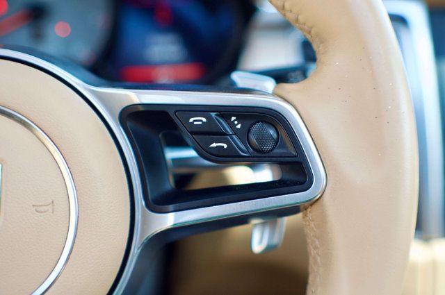 2016 Porsche Macan Local Trade/AWD/Premium Plus Pkg/Heated&Cooled Seats/Pano Roof - 22985954 - 20