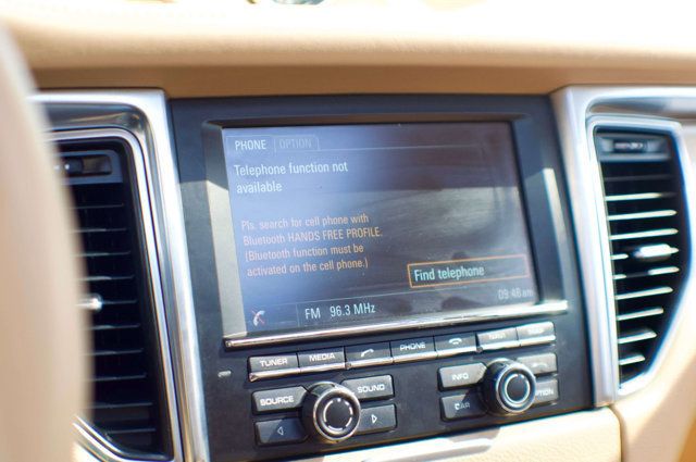 2016 Porsche Macan Local Trade/AWD/Premium Plus Pkg/Heated&Cooled Seats/Pano Roof - 22985954 - 31