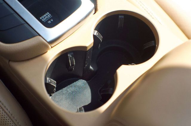 2016 Porsche Macan Local Trade/AWD/Premium Plus Pkg/Heated&Cooled Seats/Pano Roof - 22985954 - 33