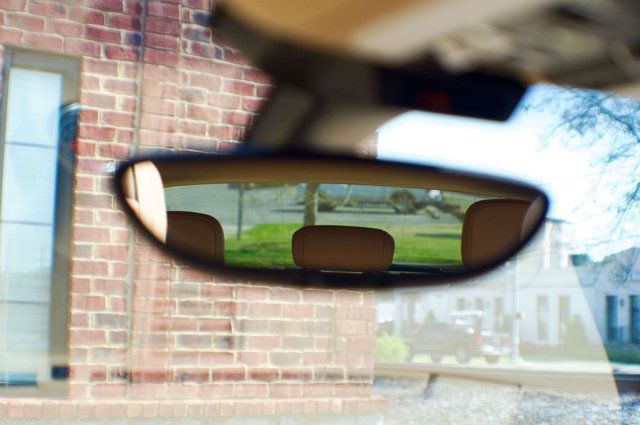 2016 Porsche Macan Local Trade/AWD/Premium Plus Pkg/Heated&Cooled Seats/Pano Roof - 22985954 - 40