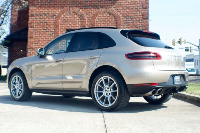 2016 Porsche Macan Local Trade/AWD/Premium Plus Pkg/Heated&Cooled Seats/Pano Roof - 22985954 - 6