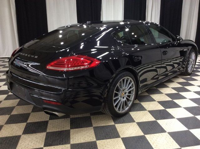 2016 Porsche Panamera  - 22058989 - 5