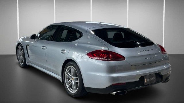 2016 Porsche Panamera 4dr Hatchback - 22991732 - 6