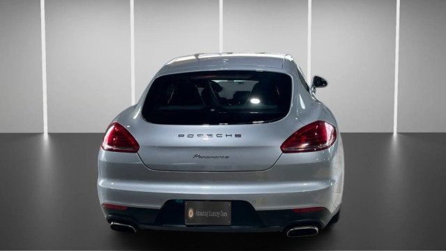 2016 Porsche Panamera 4dr Hatchback - 22991732 - 7