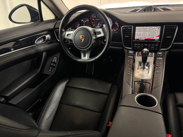 2016 Porsche Panamera 4dr Hatchback - 22929594 - 42