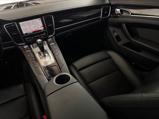 2016 Porsche Panamera 4dr Hatchback - 22929594 - 43
