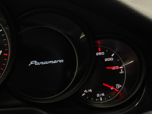 2016 Porsche Panamera 4dr Hatchback - 22929594 - 47