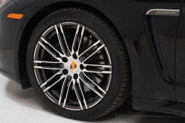 2016 Porsche Panamera 4dr Hatchback - 22929594 - 62