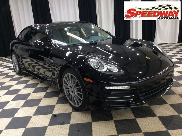 2016 Porsche Panamera 4dr Hatchback 4 - 22642109 - 0