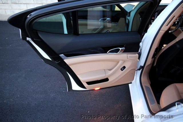 2016 Porsche Panamera 4dr Hatchback 4 Edition - 22955319 - 41