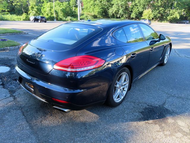 2016 Porsche Panamera 4dr Hatchback 4 Edition - 23044446 - 17