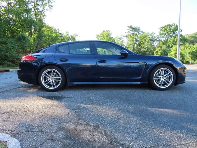 2016 Porsche Panamera 4dr Hatchback 4 Edition - 23044446 - 18