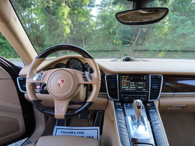 2016 Porsche Panamera 4dr Hatchback 4 Edition - 23044446 - 34