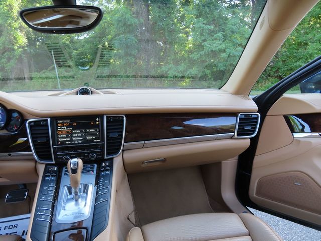 2016 Porsche Panamera 4dr Hatchback 4 Edition - 23044446 - 35