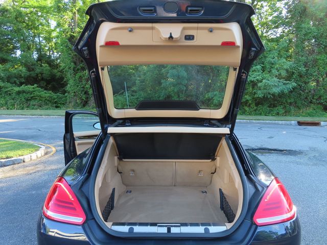 2016 Porsche Panamera 4dr Hatchback 4 Edition - 23044446 - 39