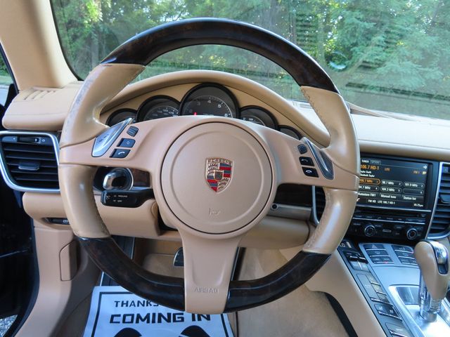 2016 Porsche Panamera 4dr Hatchback 4 Edition - 23044446 - 46