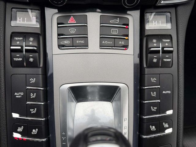 2016 Porsche Panamera 4dr Hatchback 4 Edition - 22959632 - 24