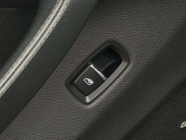 2016 Porsche Panamera 4dr Hatchback 4 Edition - 22959632 - 40