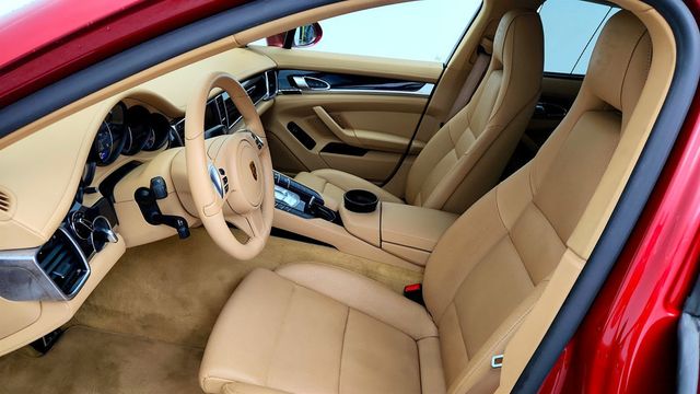 2016 Porsche Panamera 4dr Hatchback 4 Edition w/ Premium Package Plus & 20'' Wheels - 23072862 - 20