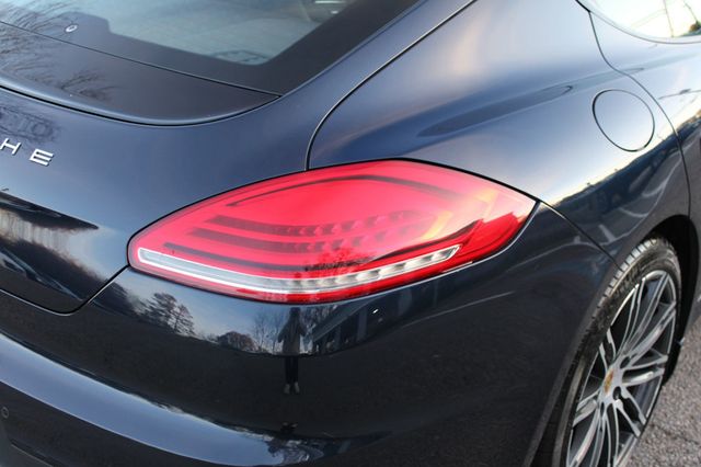2016 Porsche Panamera 4dr Hatchback Edition - 22952603 - 33