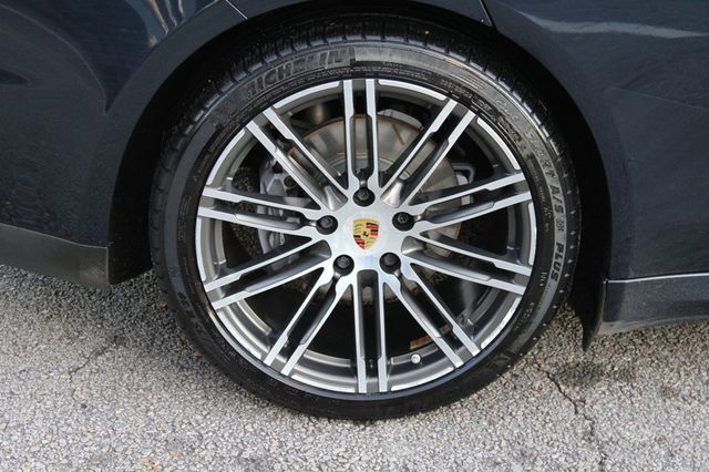 2016 Porsche Panamera 4dr Hatchback Edition - 22952603 - 35