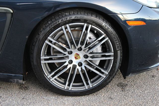 2016 Porsche Panamera 4dr Hatchback Edition - 22952603 - 36