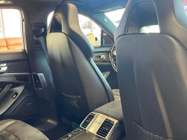 2016 Porsche Panamera 4dr Hatchback GTS - 23092974 - 28