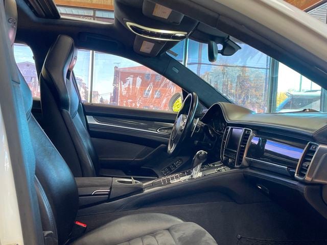 2016 Porsche Panamera 4dr Hatchback GTS - 23092974 - 29