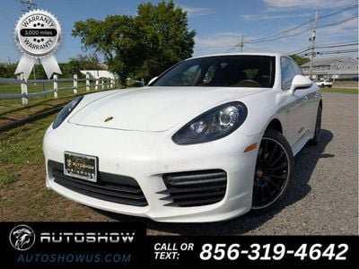 2016 Porsche Panamera