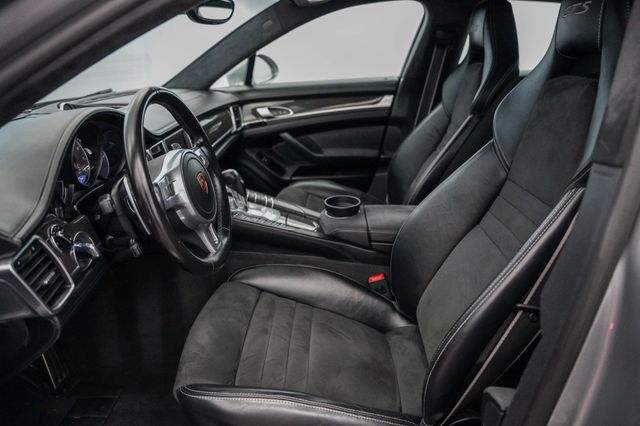 2016 Porsche Panamera 4dr Hatchback GTS - 23064871 - 17