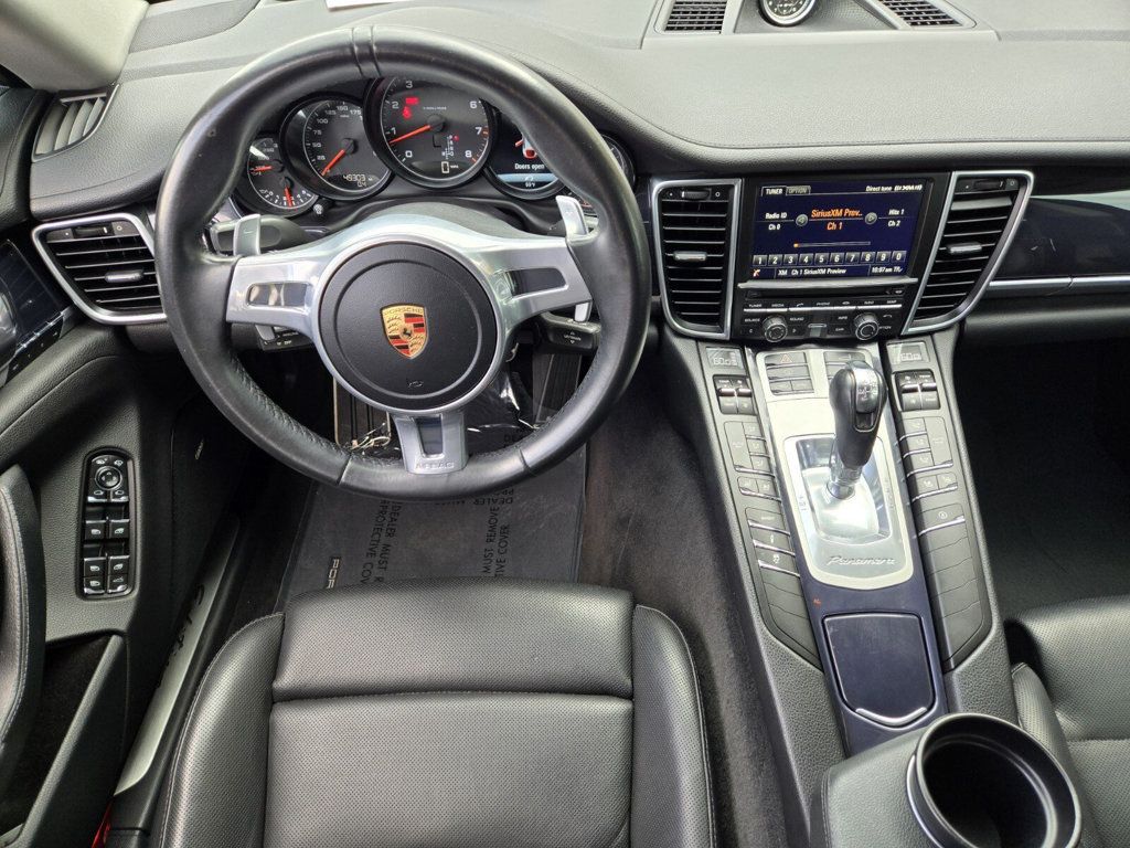 2016 Porsche Panamera 4DR HB - 22937581 - 10