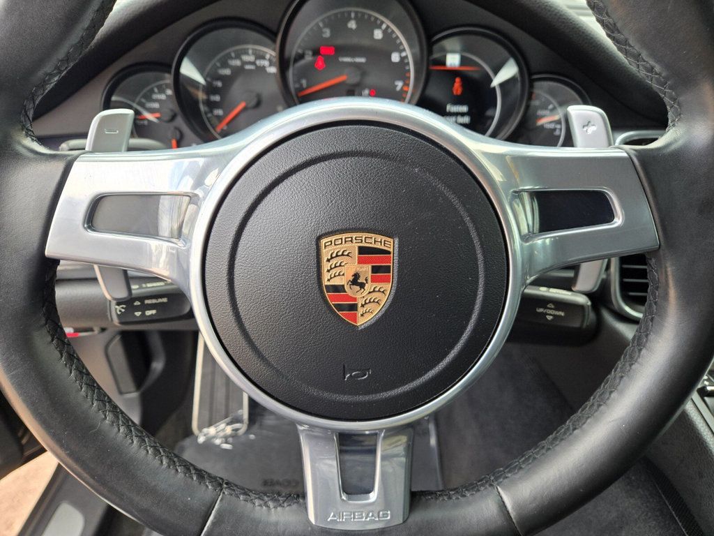 2016 Porsche Panamera 4DR HB - 22937581 - 16