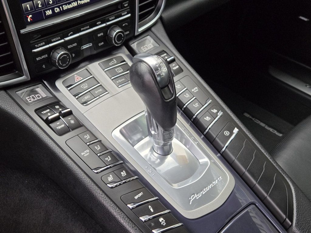 2016 Porsche Panamera 4DR HB - 22937581 - 20